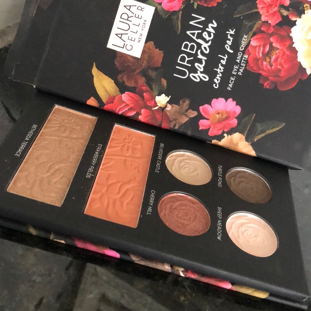 Eyeshadow pallet